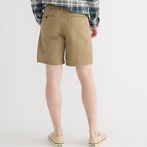 Wallace & Barnes Men’s Shorts Sz 35 Canvas Khaki color 8" cotton shorts